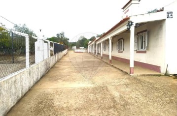 House 9 Bedrooms in N.S. da Vila, N.S. do Bispo e Silveiras