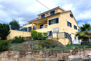 Casa o chalet 6 Habitaciones en Figueiró da Granja