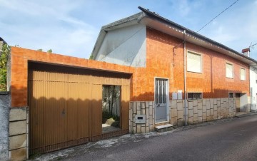 Maison 7 Chambres à Semide e Rio Vide