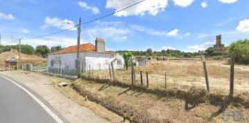 House 4 Bedrooms in Palhais e Coina