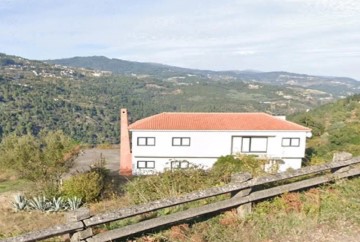 Piso 9 Habitaciones en Oliveira
