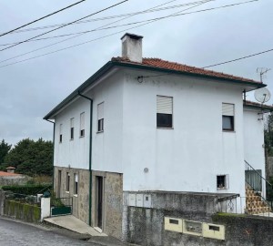 Maison  à St.Tirso, Couto (S.Cristina e S.Miguel) e Burgães