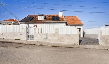 Maison 3 Chambres à Caparica e Trafaria