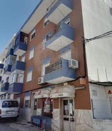 Piso 9 Habitaciones en Santa Iria de Azoia, São João da Talha e Bobadela