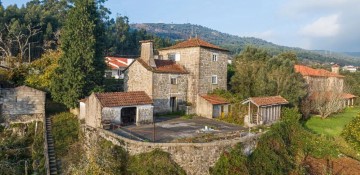 Quintas e casas rústicas 4 Quartos em Barroselas e Carvoeiro