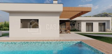 House 4 Bedrooms in São Pedro do Sul, Várzea e Baiões