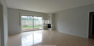 Apartamento 1 Quarto em Árvore