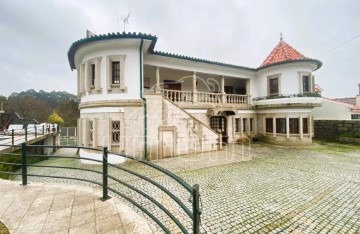 House 3 Bedrooms in Nogueira, Meixedo e Vilar de Murteda