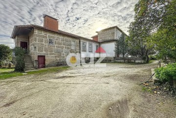 Quintas e casas rústicas em Amarante (São Gonçalo), Madalena, Cepelos e Gatão