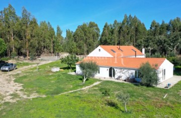 Country homes 5 Bedrooms in Santana do Mato