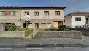 House 5 Bedrooms in Amoreira da Gândara, Paredes do Bairro e Ancas