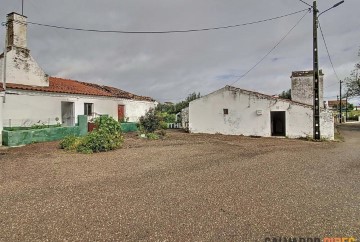 Moradia 2 Quartos em Capelins (Santo António)