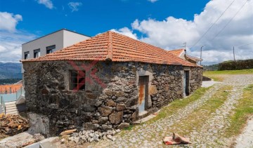 Maison 2 Chambres à Ruivães e Campos