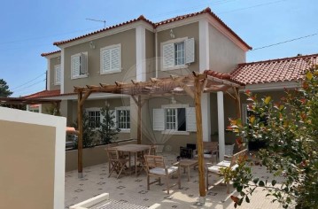 House 7 Bedrooms in Palhais e Coina