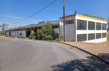 Bâtiment industriel / entrepôt à Vila Velha de Ródão