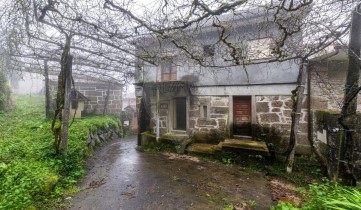 Maison 3 Chambres à Cibões e Brufe