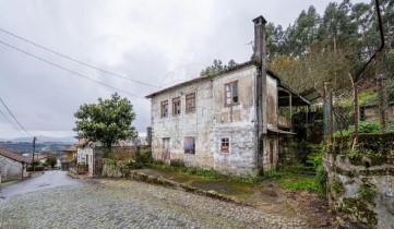 Moradia 3 Quartos em Oliveira (São Mateus)