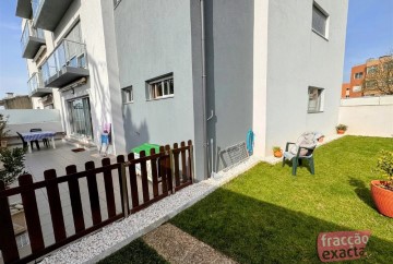 Apartamento 2 Quartos em Labruge