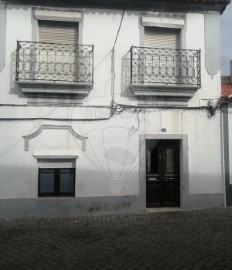 Moradia 4 Quartos em Serpa (Salvador e Santa Maria)