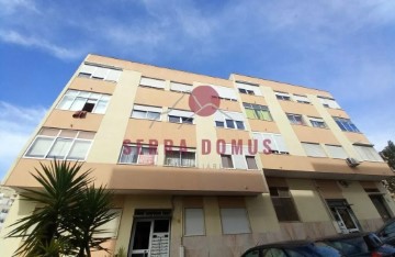 Apartamento 2 Quartos em Vialonga