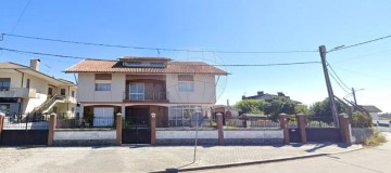 Maison 5 Chambres à São Miguel do Souto e Mosteirô