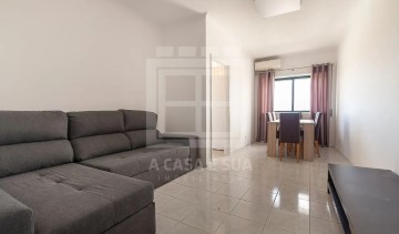 Apartment 1 Bedroom in Silvalde