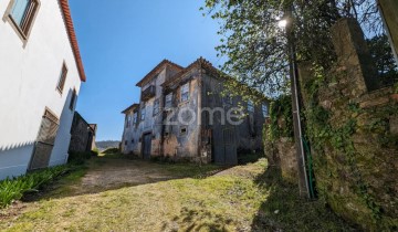 Quintas e casas rústicas 8 Quartos em Milheirós de Poiares