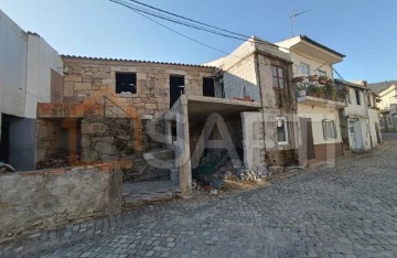 Moradia  em Vale da Senhora da Póvoa