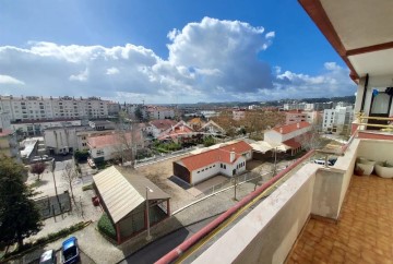 Apartamento 4 Quartos em São João Baptista e Santa Maria dos Olivais