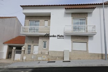 House 5 Bedrooms in Castelo Branco