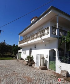 House 2 Bedrooms in Cerdeira