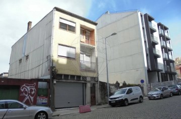 Apartamento 2 Quartos em Paranhos