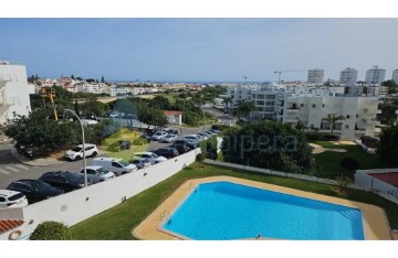 Apartamento  em Albufeira e Olhos de Água