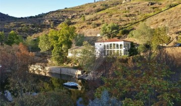 Maison 7 Chambres à Candedo