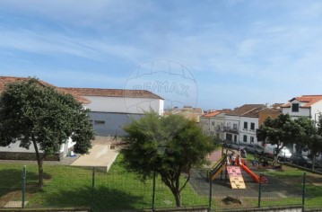 House 3 Bedrooms in Ponta Delgada (São José)