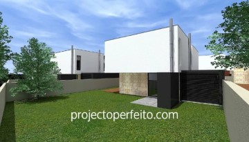 House 4 Bedrooms in Santiago e S.Simão de Litém e Albergaria dos Doze