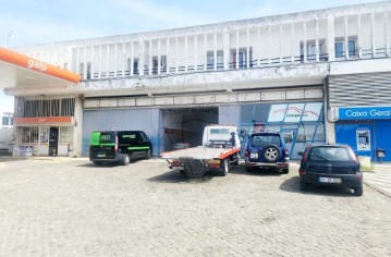 Industrial building / warehouse in Almargem do Bispo, Pêro Pinheiro e Montelavar