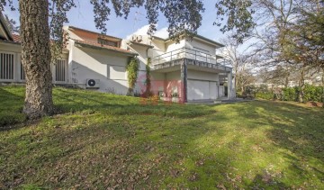 Casa o chalet 6 Habitaciones en Caldas de Vizela (São Miguel e São João)