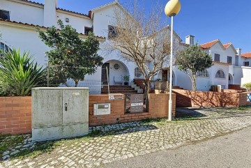 Maison 3 Chambres à Nadadouro