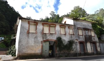 House  in Arrifana