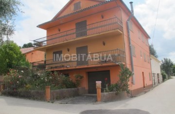 House  in São João de Areias