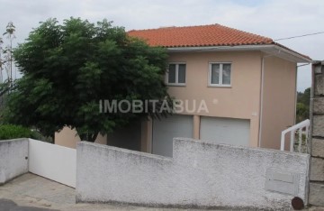 Casa o chalet 2 Habitaciones en Oliveira do Hospital e São Paio de Gramaços