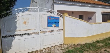Maison 3 Chambres à Pinhal Novo