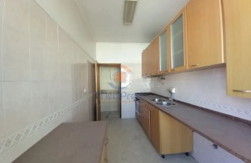 Apartamento 2 Quartos em Corroios