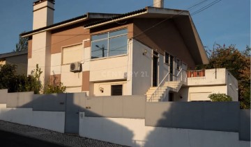 House 8 Bedrooms in Loures