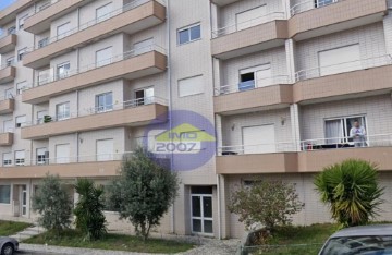 Apartamento 3 Quartos em Oliveira