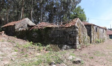 Country homes 3 Bedrooms in Lustosa e Barrosas (Santo Estêvão)