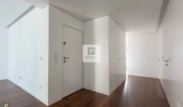 Apartamento 4 Quartos em Cedofeita, Santo Ildefonso, Sé, Miragaia, São Nicolau e Vitória