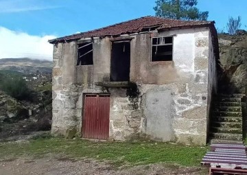 House  in Adoufe e Vilarinho de Samardã