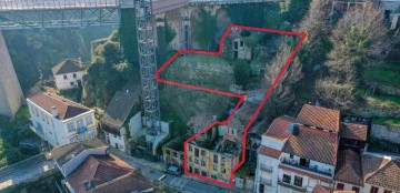 Piso 9 Habitaciones en União das freguesias de Vila Real
